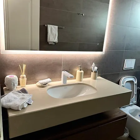 Govi Al Pieno Centro Di Hotel apartamentowy Tirana