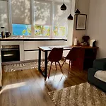 Govi Al Pieno Centro Di 4* Tirana