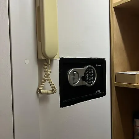 Govi Al Pieno Centro Di Apartmanhotel Tirana