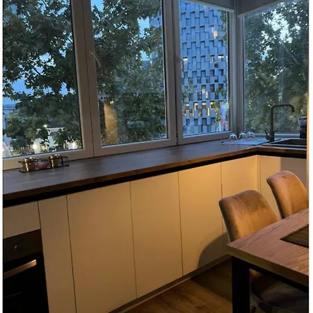 Govi The Plazza Hub 4* Tirana