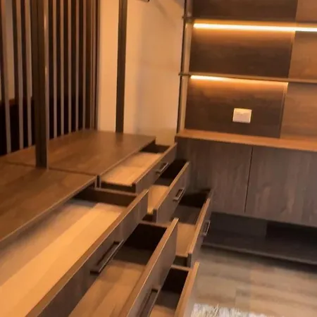 Aparthotel Govi Al Pieno Centro Di Tirana