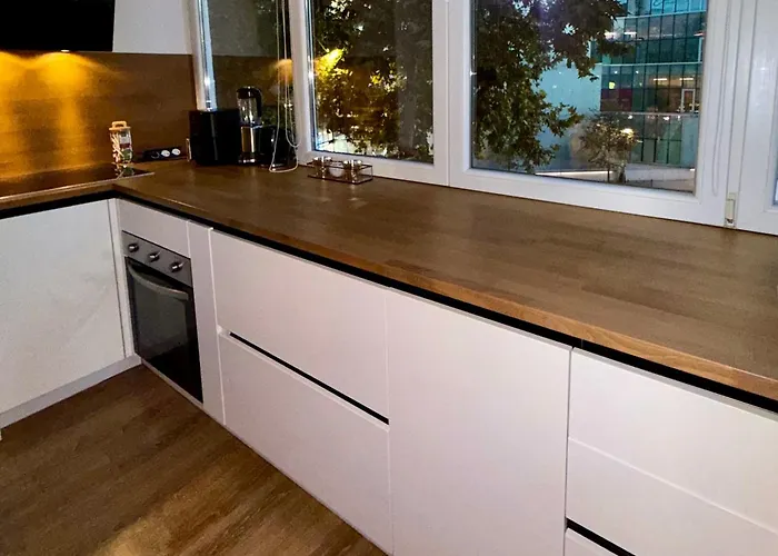 Aparthotel Govi Al Pieno Centro Di 4*