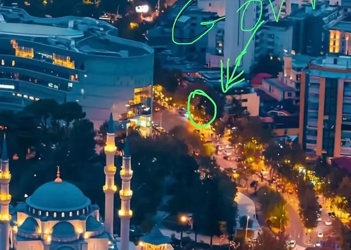 Govi Al Pieno Centro Di Lejlighedshotel 4*